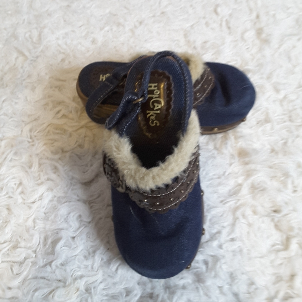 Hot Cakes denim faux fur lined clogs size 8